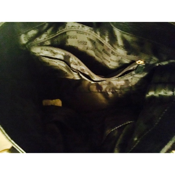 Michael Kors Black Leather Large Handbag - Picture 7 of 8